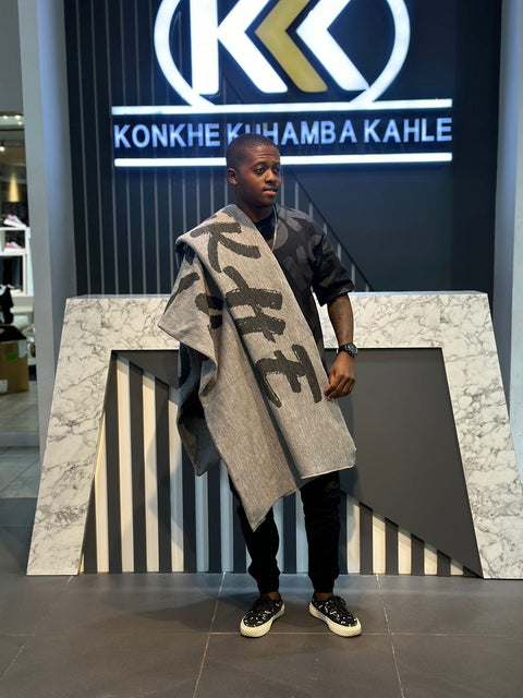 Konkhe kuhamba kahle unisex shawl